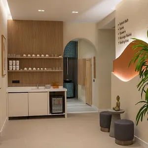 ***** Otel Crowne Plaza - West Türkiye